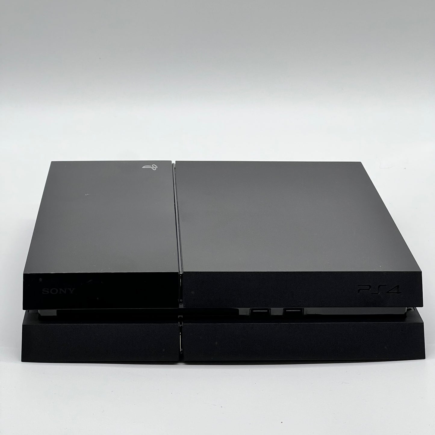 PlayStation 4 500GB + Red Dead Redemption 2 Bundle – Controller Included